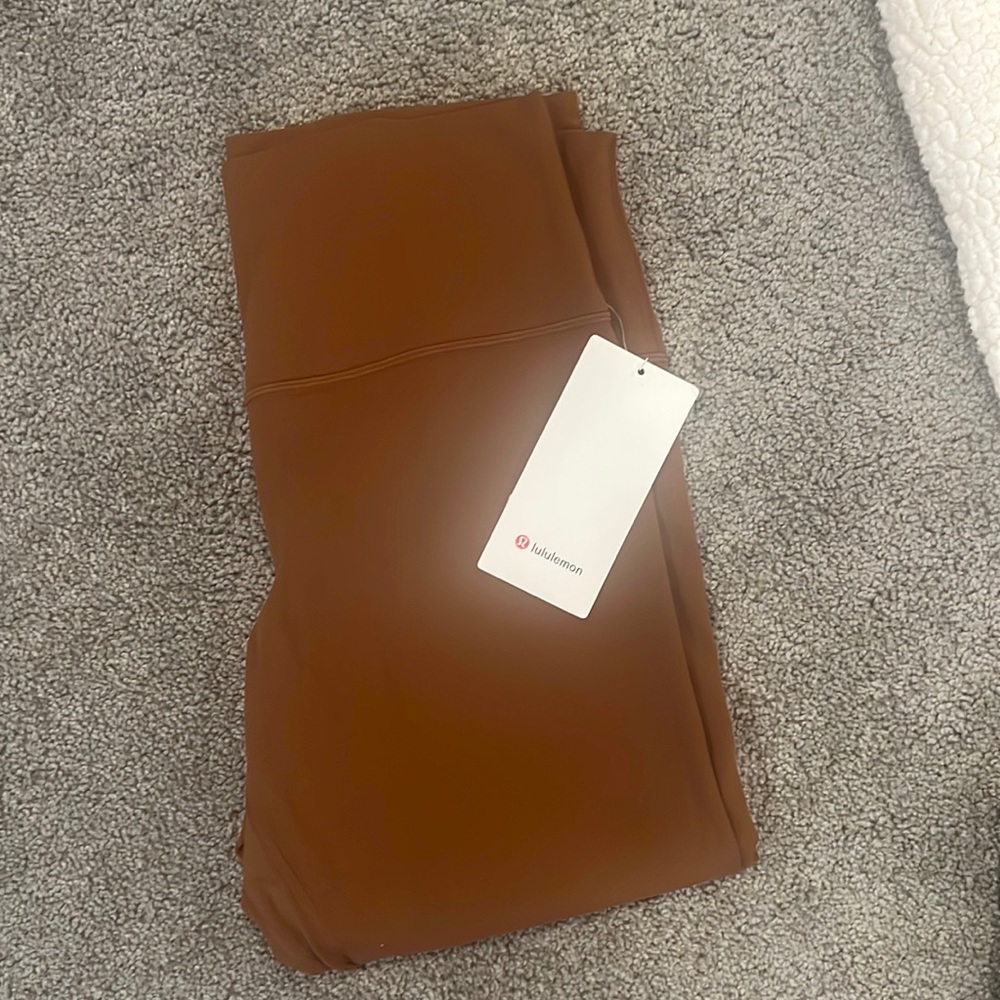 Lululemon Align HR Crop in Brown, Size 14 NWT